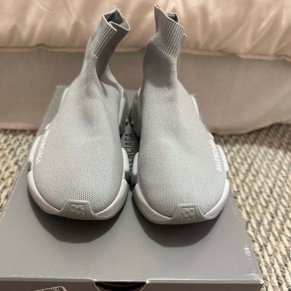 Balenciaga Women’s Speed knit sneakers size 35 - Picture 3 of 6